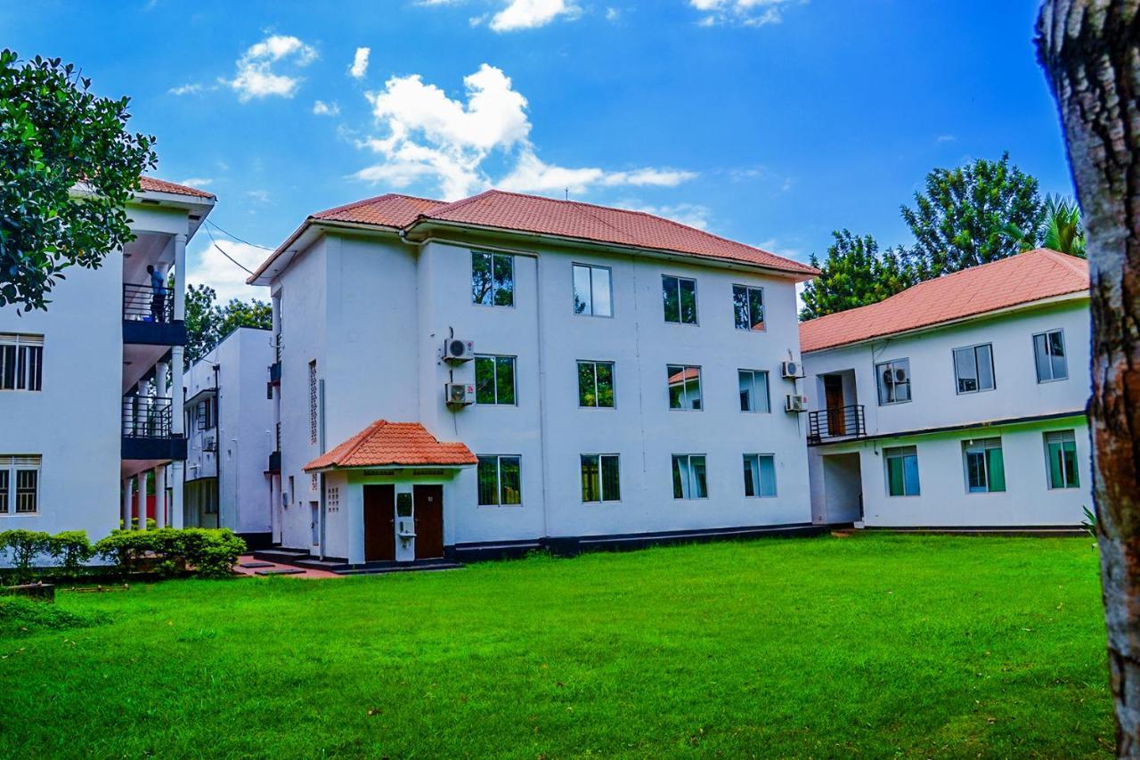 Bilkon Hotel Jinja Exteriér fotografie