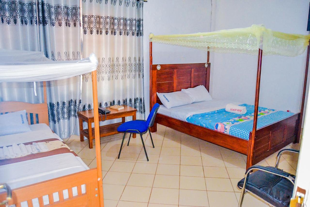 Bilkon Hotel Jinja Exteriér fotografie