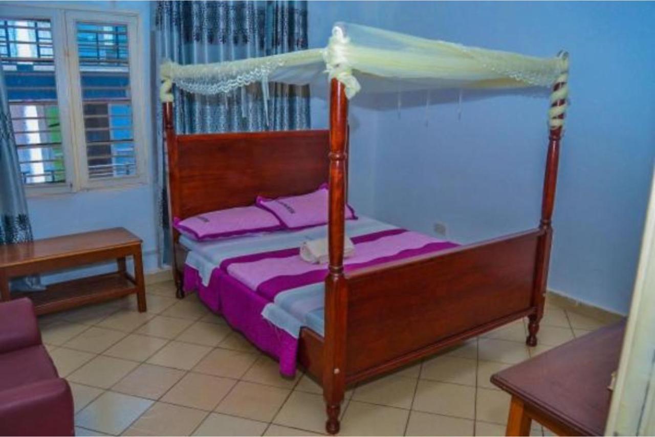 Bilkon Hotel Jinja Exteriér fotografie
