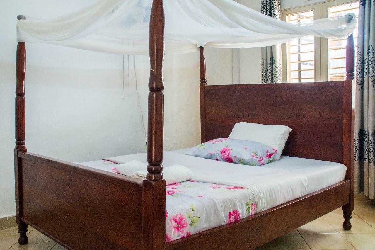 Bilkon Hotel Jinja Exteriér fotografie